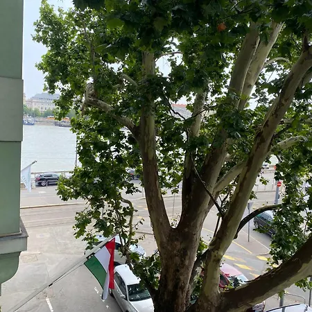 Major Budapesta